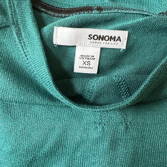 Sonoma sleep‎ top and cozy socks NWT size XS - Picture 2 of 4